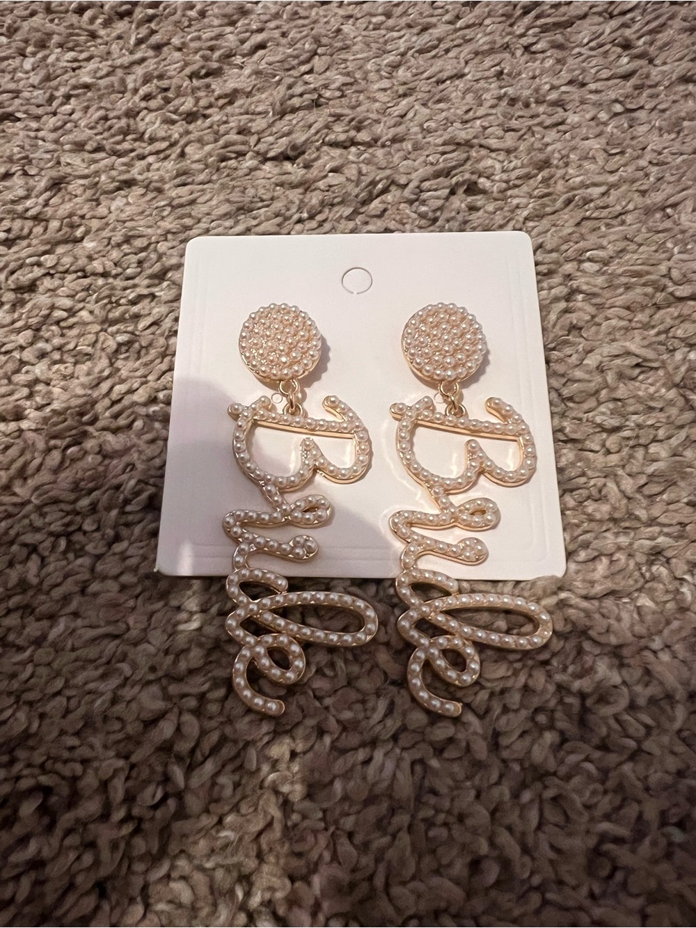 Pearl bride Script Drop Earrings - Cream Pearl Statement Earrings